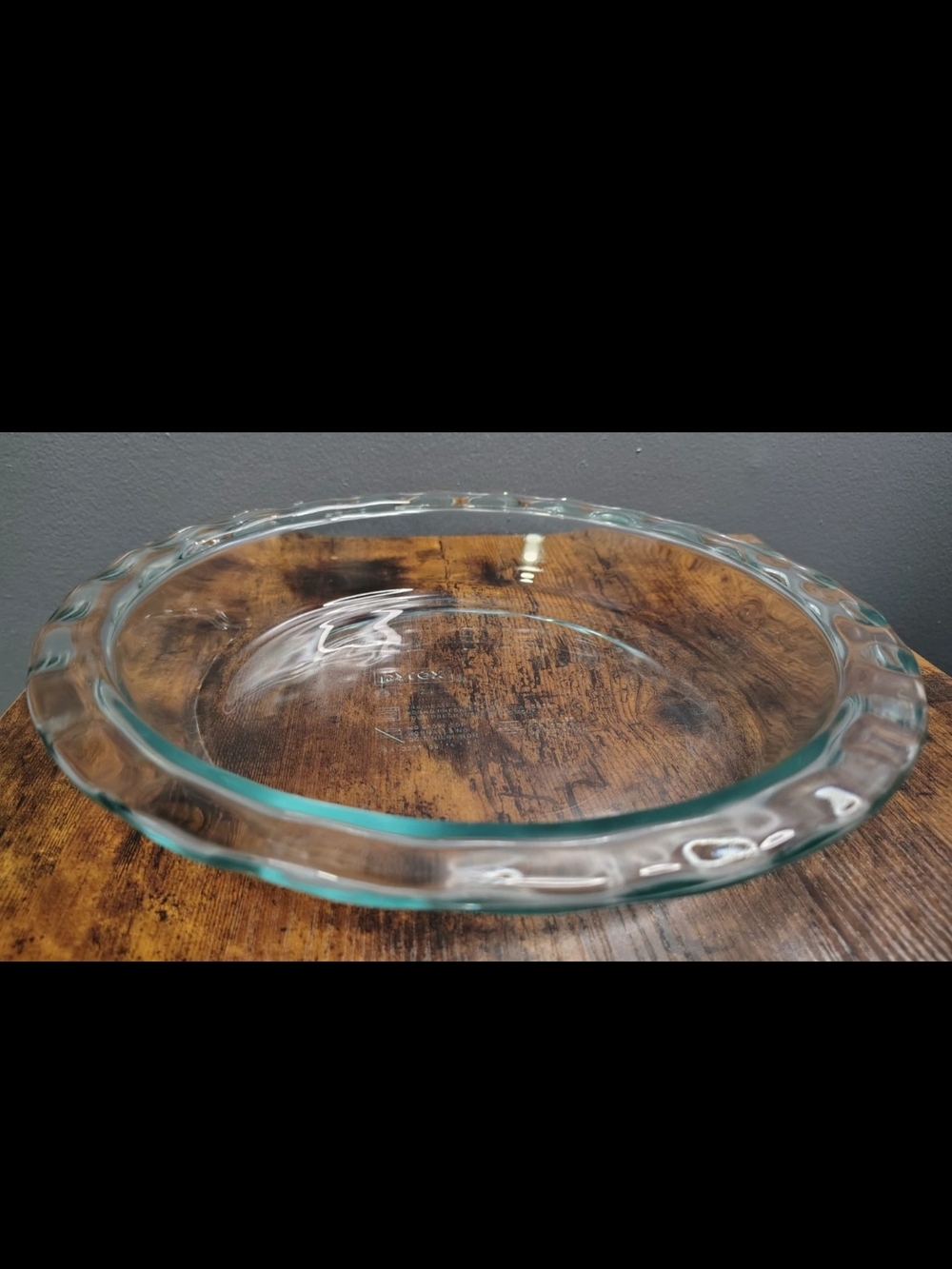 Pyrex Clear Green Tint Glass 9.5"x2" Pie Pan Scalloped Rim